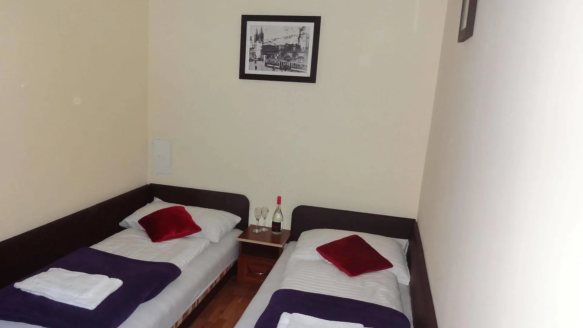Waldmueller Apartments Vienna Hotel